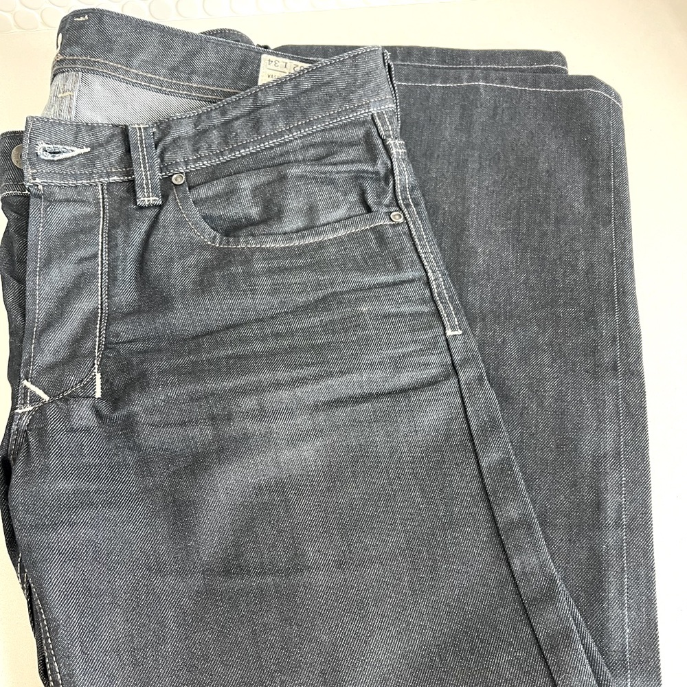 Diesel men’s Larkee jeans, 32W x 32L, wash 0088z